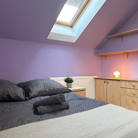 Purple Room - Charming Place, 15 Minutes To Gdansk Old Town & 5 Minutes To Seaside Eksteriør bilde
