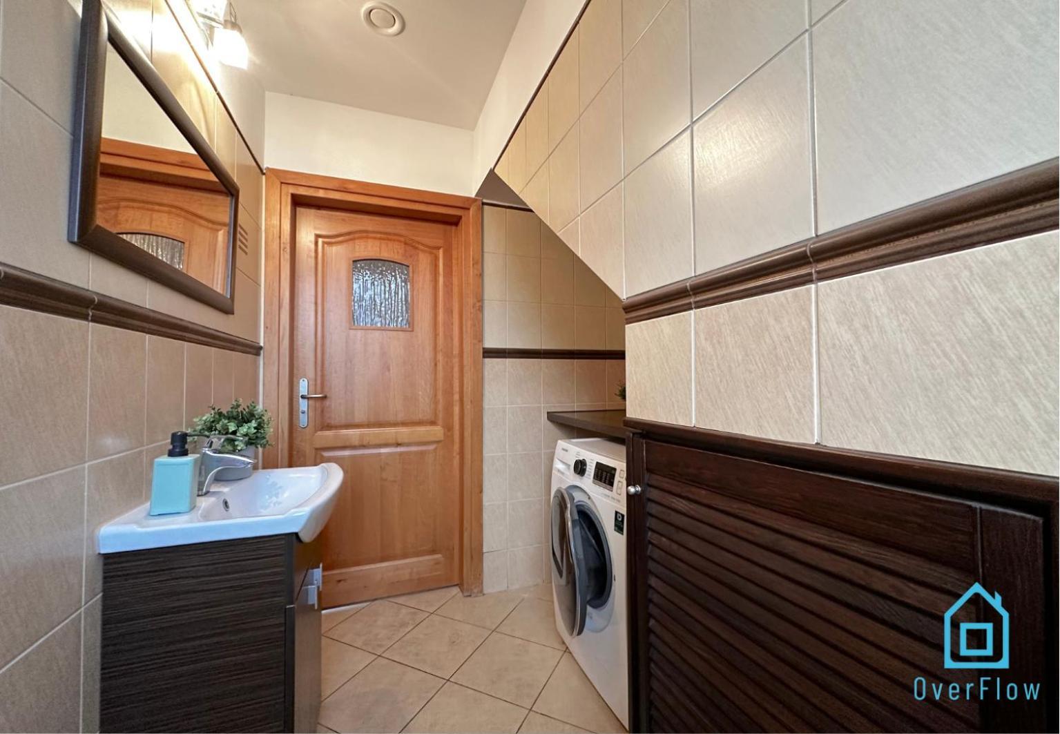 Purple Room - Charming Place, 15 Minutes To Gdansk Old Town & 5 Minutes To Seaside Eksteriør bilde